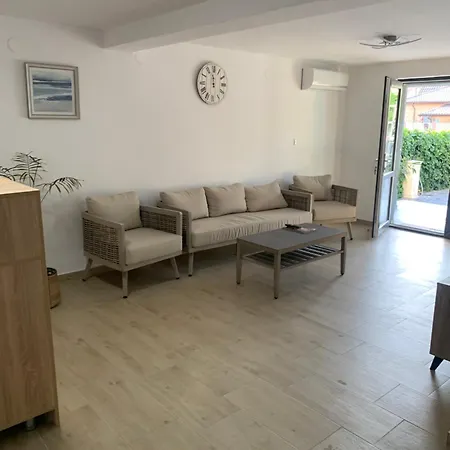 Casa Tony 3* Észak-Eforie